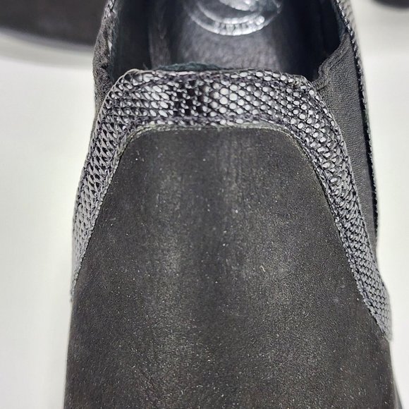 Nuture Boots Womens Size 8.5  Black Leather Suede Sexy Chunky Heel Ankle Booties - Picture 7 of 12